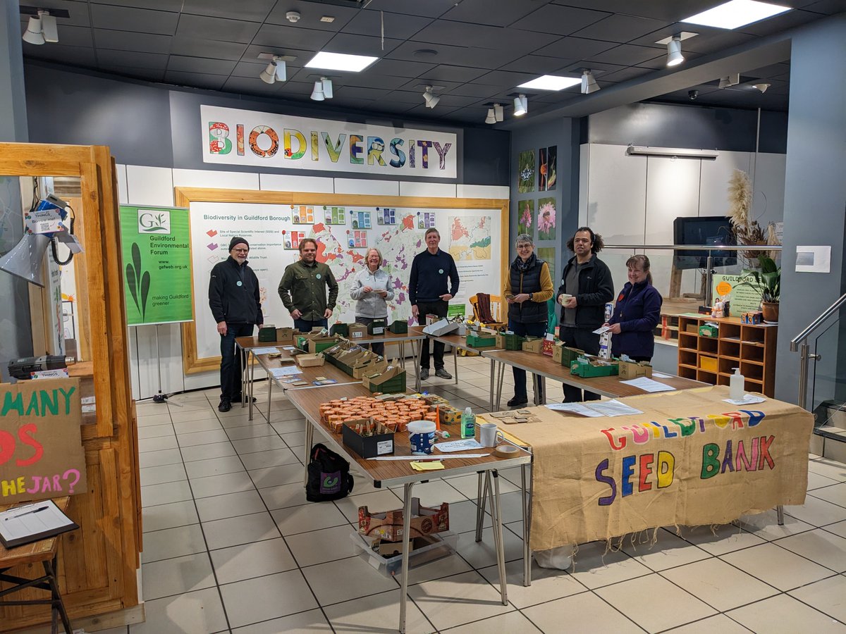 #Seedswap ready!! Come on down to <a href="/ZeroGuildford/">Zero Carbon Guildford</a> from 11 TODAY!!