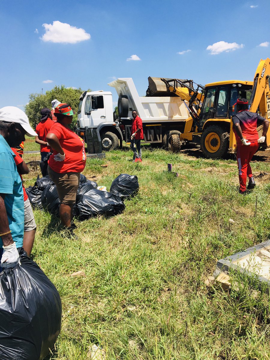 Current Situation at Tembisa Mooifontein Cemetery. #AndriesTataneCleanUpCampaign