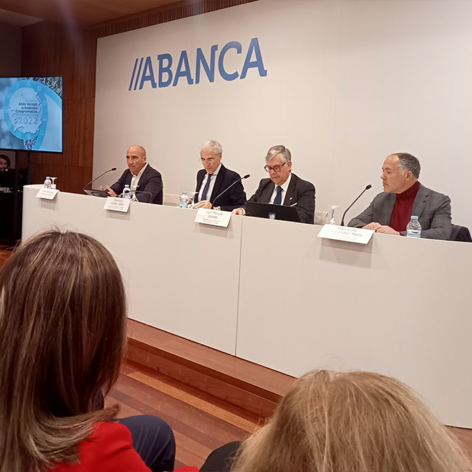 Externa ha participado en el III Atlas Gallego de la Empresa Comprometida de Economía Digital Galicia. El vicepresidente de la Xunta, Francisco Conde, y el presidente de la CEG, Juan Manuel Vieites, encabezaron hoy su presentación en la sede de Afundación en Santiago.