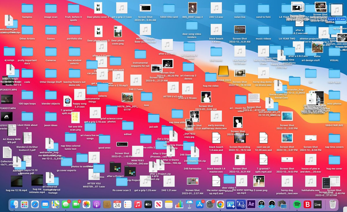 my desktop before gabe told me to get my life together lmao. you can play i spy with this image