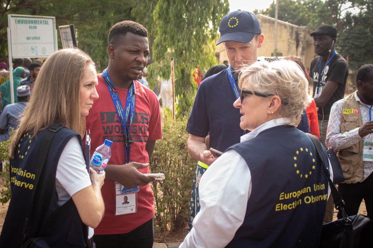 #EuropeanUnion Election Observation Mission led by the Chief Observer <a href="/BarryAndrewsMEP/">Barry Andrews MEP</a> on the move as they observe the #NigeriaDecides2023 across the country.

#EUinNigeria
#2023Election
#2023Elections
#NigeriaDecides2023
#EU4Democracy
#EU4DemocracyNG
#NigeriaElections2023