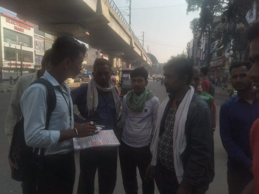 LabourlineDelhi's tweet photo. India Labourline Outreach atUttam Nagar Labour chowk and received 10 wage cases from the construction workers.
#indialabourlinedelhi https://t.co/eB7GaTIqnA