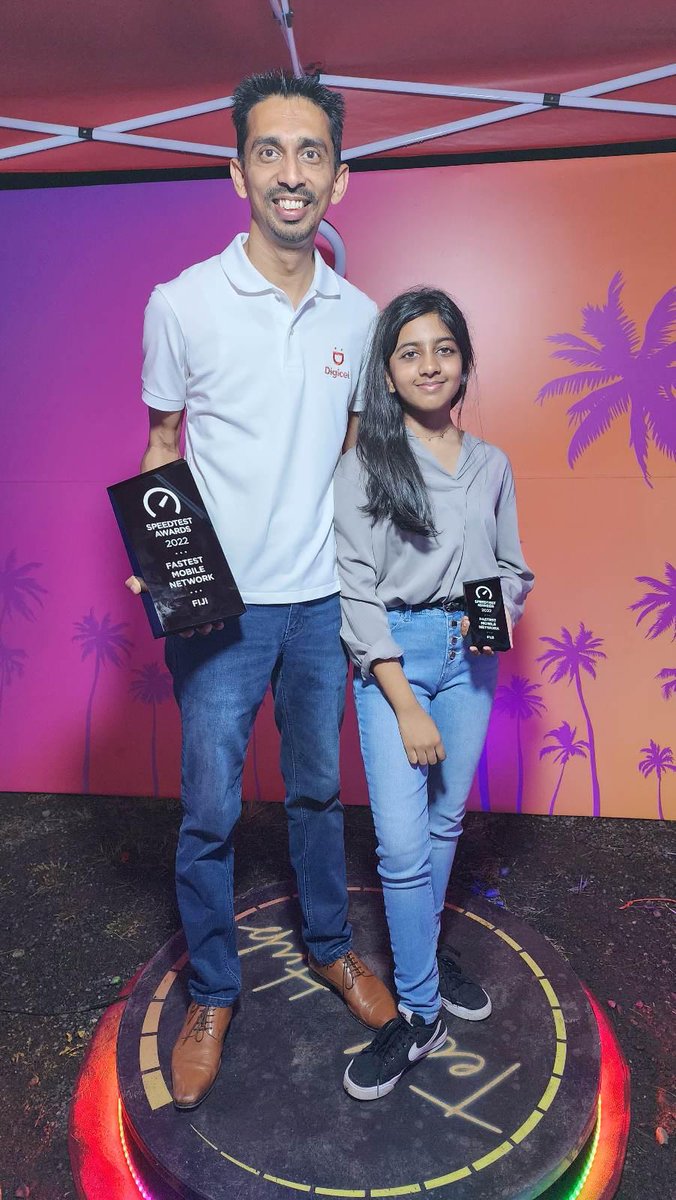 Just so excited for Digicel Fiji winning the Ookla Speedtest Award 2022 for Fastest Mobile Network in Fiji. 

Was even more special to share the milestone achievement with family. Pictured with daughter Nabihah, enjoying a photo opportunity. #TeamFiji