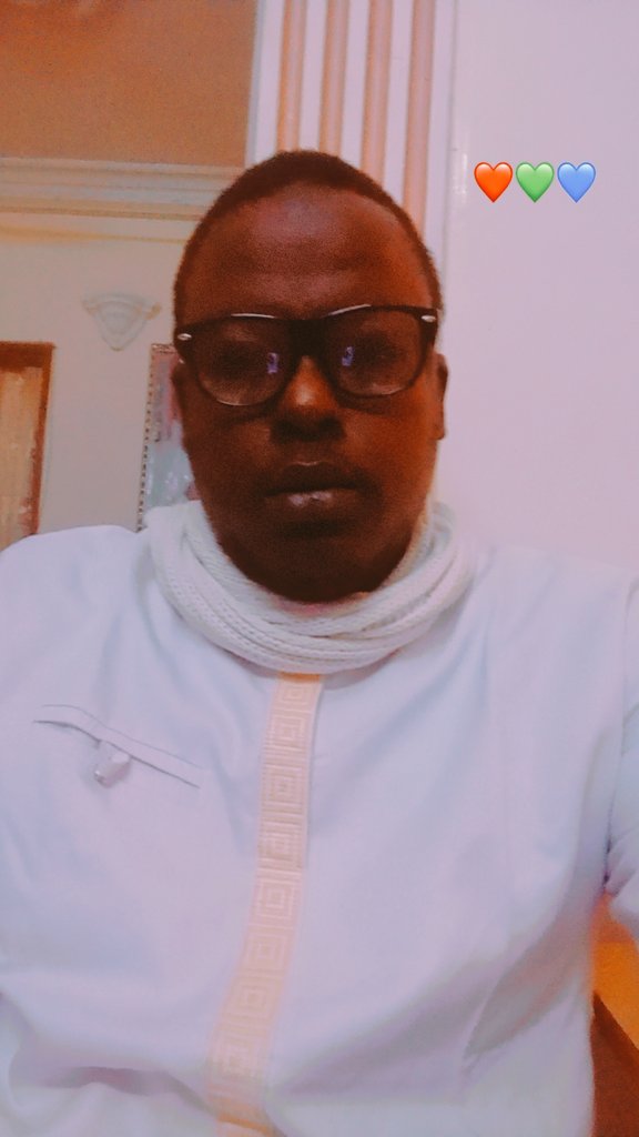 SokhnaAbdoubou's tweet image. La meilleure façon de se rendre utile c'est d'être pour son peuple.
#Senegal #democratie #serviteur #peuple