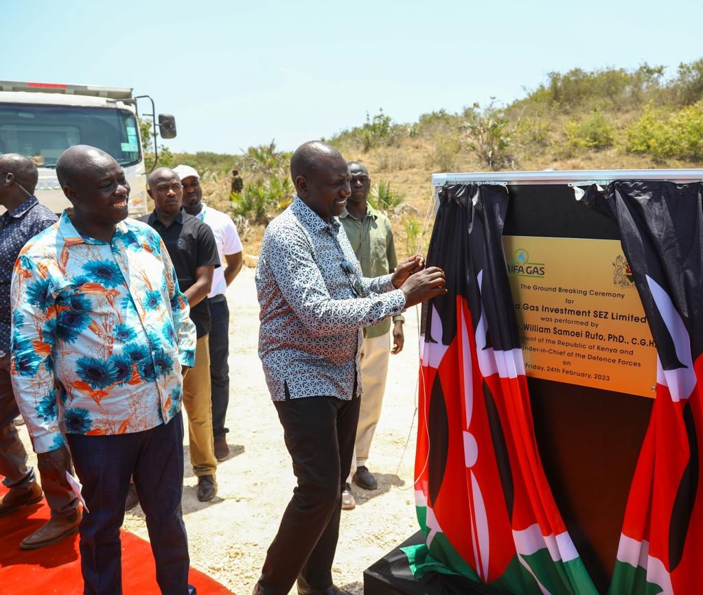 EPRA_KE's tweet photo. Yesterday, His Excellency the President Dr. @WilliamsRuto launched The Taifa Gas LPG import, storage and distribution plant in Dongo Kundu Mombasa. ^BO https://t.co/bGvq2d12yo
