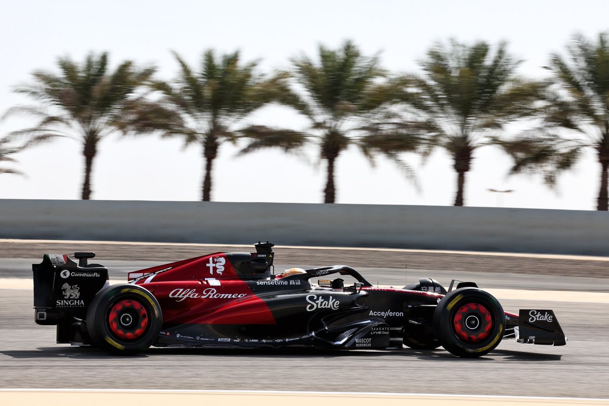 audif1_'s tweet photo. A disrupted morning session comes to an end. 🏁

Work to do to maximise the final #F1Testing session this afternoon. Let's get to it. #F1 https://t.co/RDoF7m2vzq