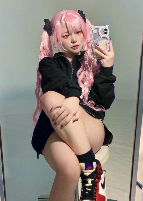 コスプレイヤー凸守たかねのTwitter画像40