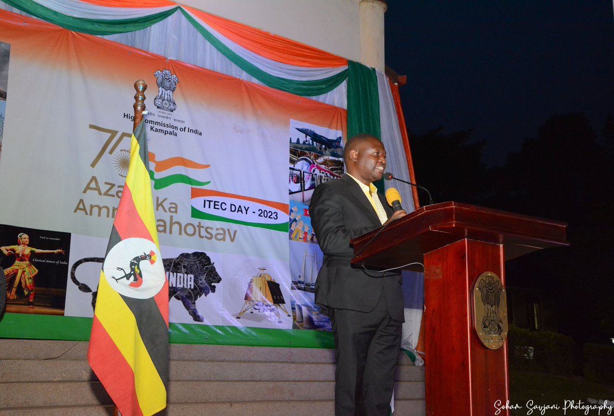 IndiainUganda's tweet photo. #AzadiKaAmritMahotsav A lovely evening with ITEC alumni. @IndiaInUganda celebrated 58th ITEC Day yesterday. Hon'ble @dbahati Minister of State for Trade, Industry and Cooperatives (Industry) was the Chief Guest at the event. 
@ITECnetwork @MEAIndia @IndianDiplomacy @AmritMahotsav https://t.co/vmnjAsxUKb