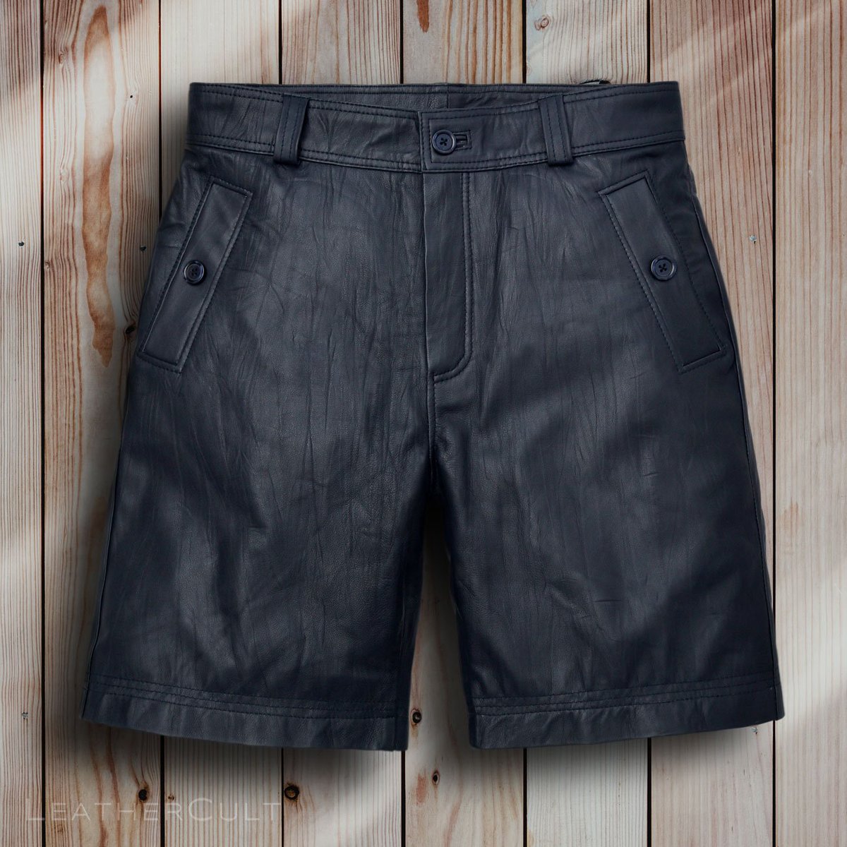 leathercult's tweet image. Make your casual style to be a fashion trend with our Leather Cargo Shorts Style # 367 that will keep you comfortable all day long.

Shop for these pairs here: bit.ly/3Ssxjvs

#leathercult #leatherculttailoring #customerorder #leathercraft #leatherstyle #sundaylook