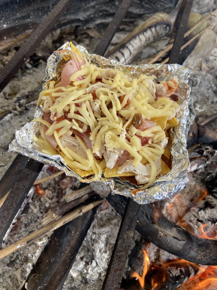 Loaded anchos on the camp fire #iloveboarding ⁦<a href="/NorthbournePark/">Northbourne Park</a>⁩ #saturdayschool #outdoorcooking