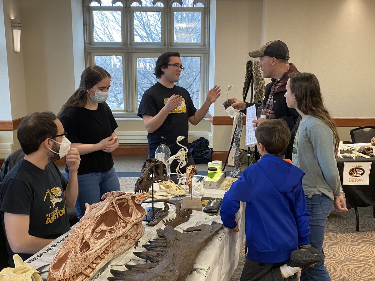 AnatomyMizzou's tweet photo. Great to be back sharing paleo with the public! Thanks Young Scientists Expo for having us! @MizzouResearch @Mizzou @mumedicine https://t.co/NnJrqFLlCm