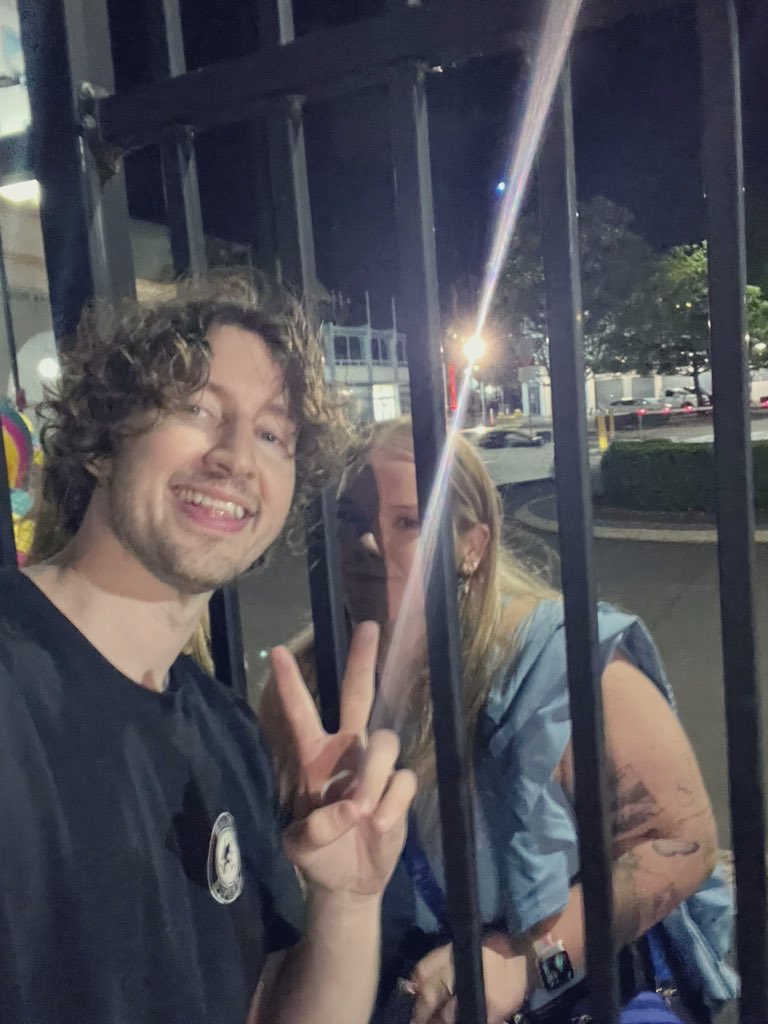 🫶🏼🫶🏼🫶🏼 <a href="/deanlewismusic/">Dean Lewis</a>