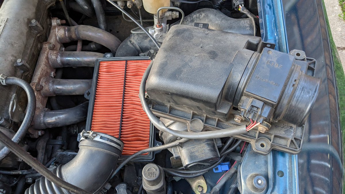 サメ🦈 on Twitter "Today, we are going to clean our MAF sensor, and see