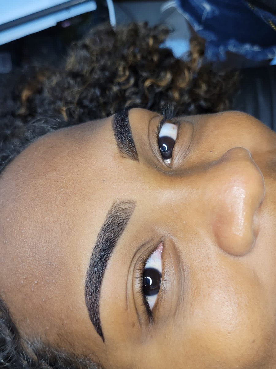 eu_saraliima's tweet photo. Simplesmente perfeito 🤭.

'Design com Henna 🤌🏾 https://t.co/xIqYRUTaWZ