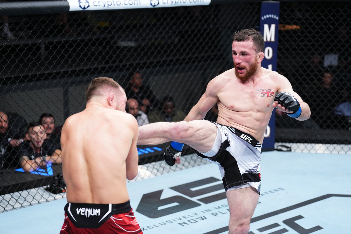 The Machine putting it into gear 🦾
<a href="/MerabDvalishvil/">Merab “The Machine” Dvalishvili</a> #UFCLasVegas