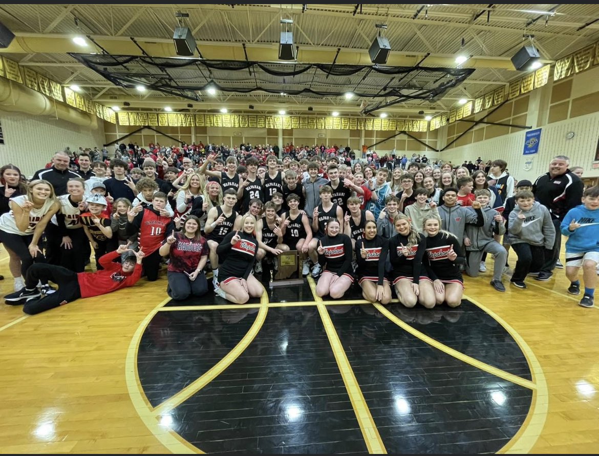 🏀HISTORY MADE🏀
For the 1st Time in School History your Wapahani Raiders are Regional Champions!! Your Wapahani Raiders defeated Carroll (Flora) 73-50 to improve to 25-1 &amp; Advance to Semi-State.
Stats:
Andrews 21pts 9reb
Franks 19pts 6reb
Nelson 14pts 8reb
Stats Cont-&gt;
