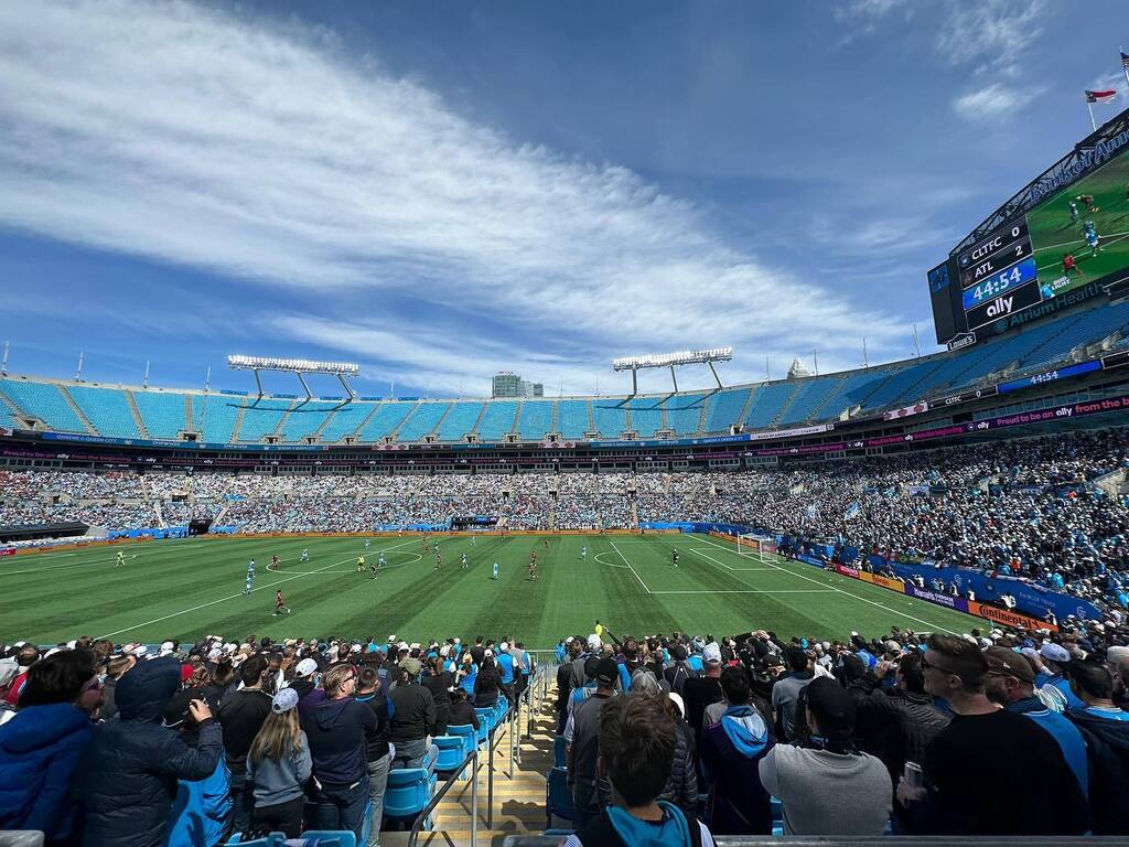 danielhodges's tweet photo. Mint City @charlottefc https://t.co/Ea2U5PaWHt https://t.co/XLhZk1SDY7
