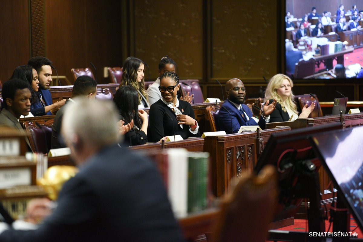 SenateCA's tweet photo. It was a full house in the Red Chamber on Day 2 of #ModelSenate2023! Model senators simulated a Senate sitting from start to finish. They debated 2 bills and tabled the reports developed in committee on Day 1. Thanks to the 88 students for a great event! 

#SenCA https://t.co/IfQQVQT5sH