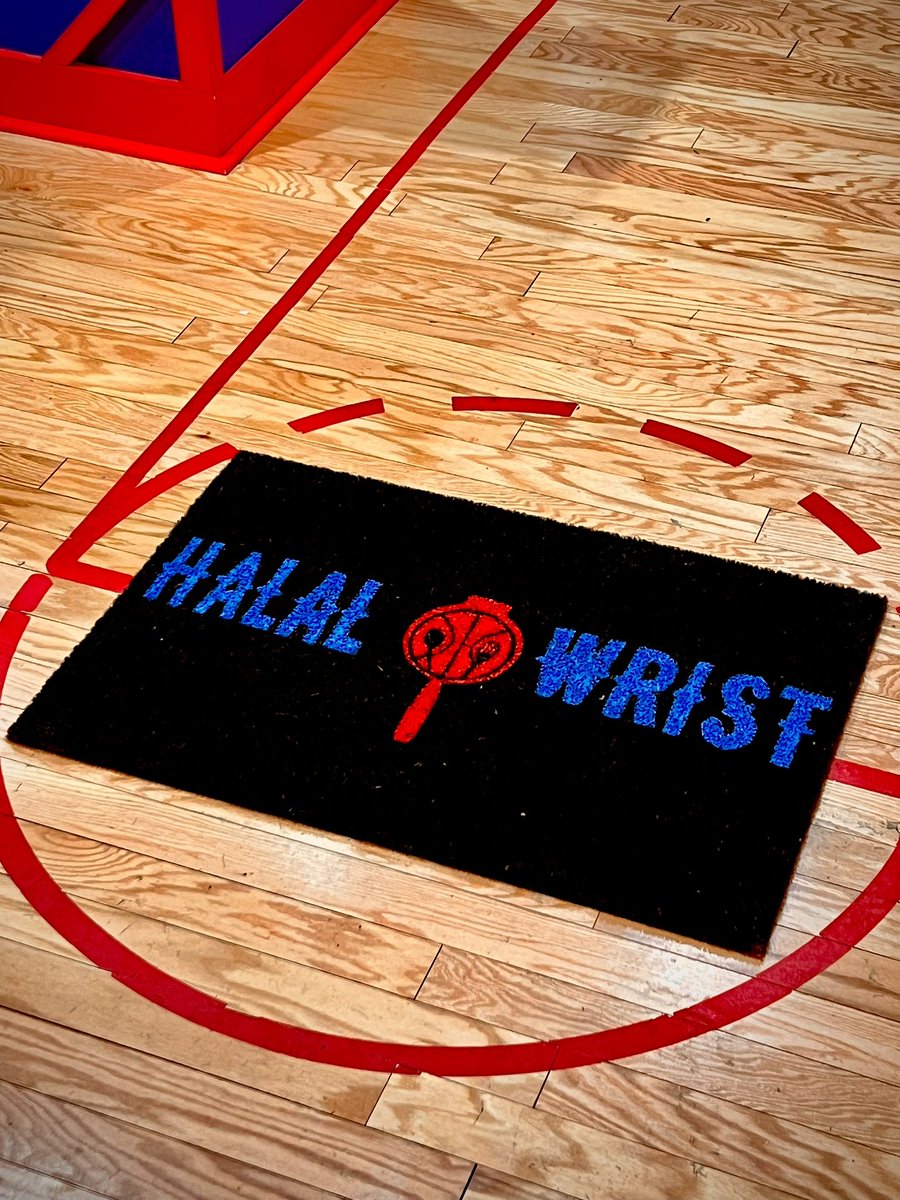 Come visit us at <a href="/halalwristeats/">Halal Wrist Restaurant</a> this weekend !! We appreciate everyone’s continued support !! 🖤
#HalalWristRestaurant #HalalWrist