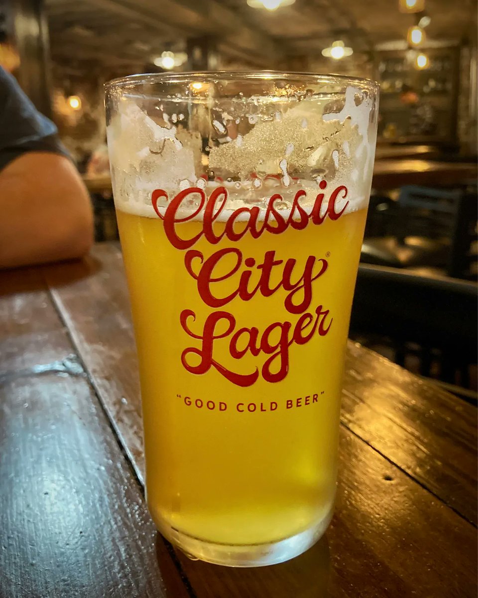 exploringmacon's tweet photo. Enjoying a cold beer in the Cellar of Just Tap'd in downtown Macon. @JustTapd @MaconGaSoul #exploringmacon #downtownmacon #maconga https://t.co/foqJeZRSft