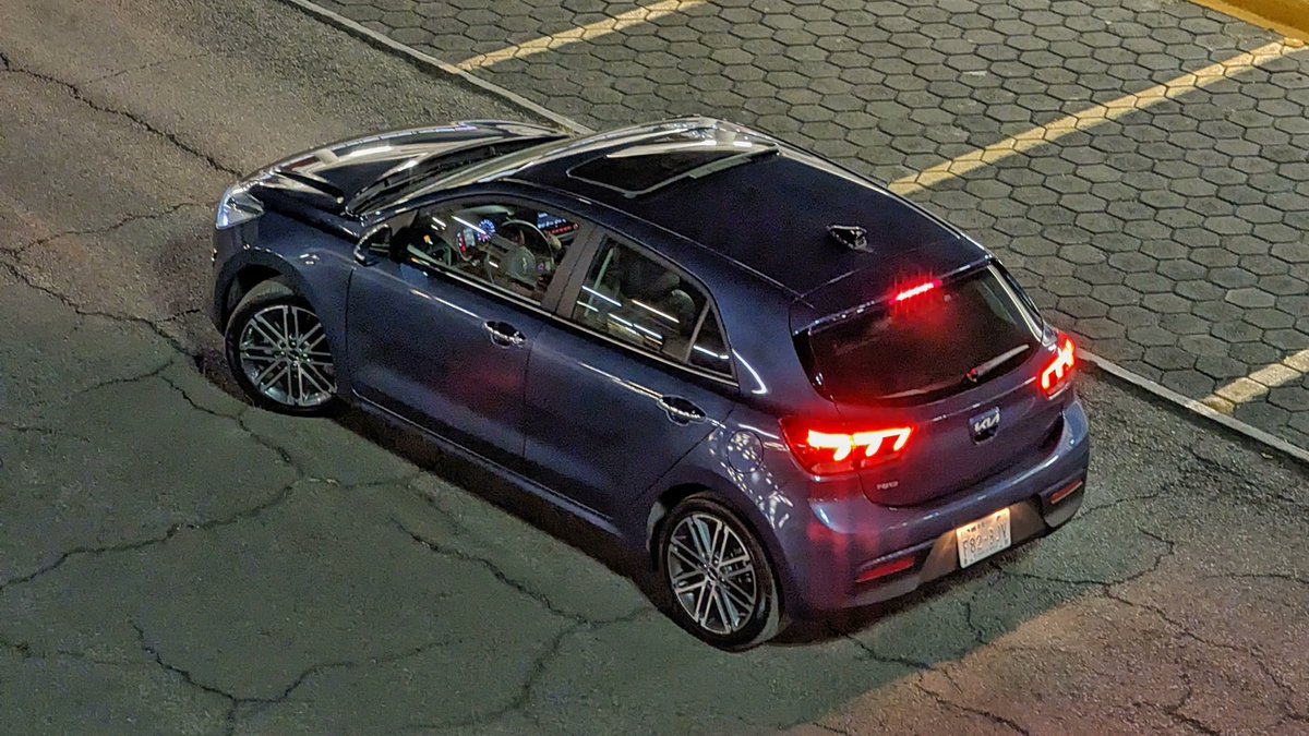 ConductoresAlAz's tweet photo. Dentro de todo es un auto que mantiene su calidad, los números hablan, en general Kia Río se ha mantenido entre los 10 autos más vendidos del país por todo lo que ofrece, seguridad, entretenimiento y manejo https://t.co/BCniK7gQd0