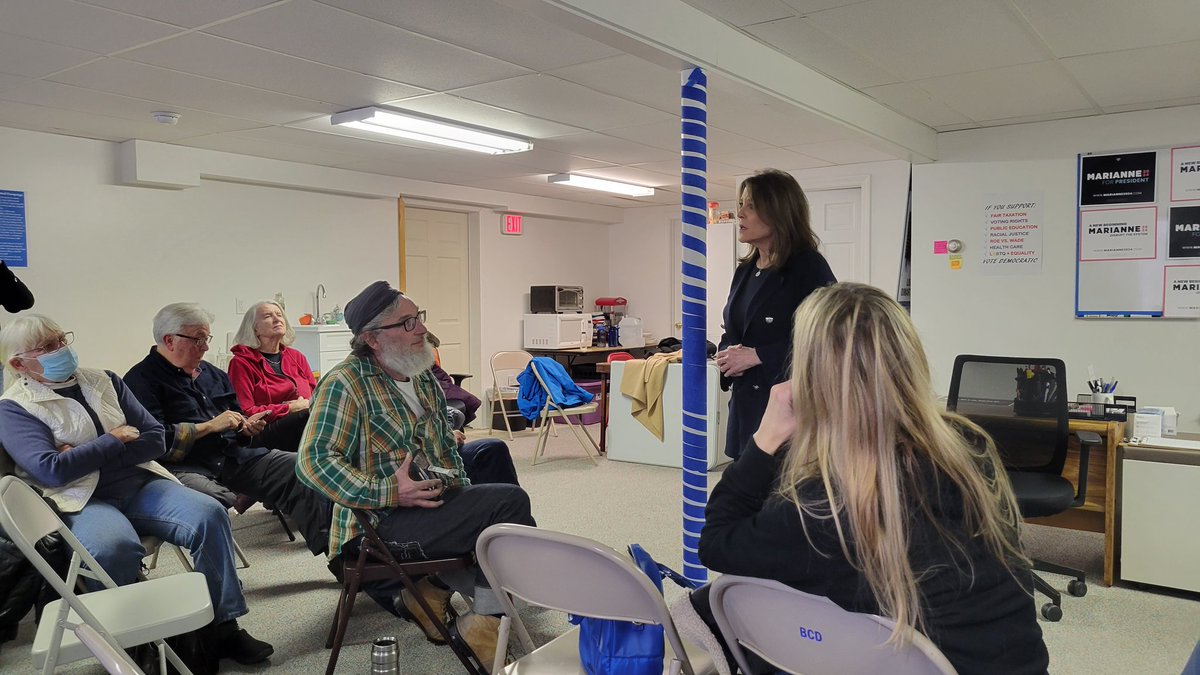 Thank you <a href="/marwilliamson/">Marianne Williamson</a> for stopping in Laconia! Great conversation about the priorities and future of the Democratic Party, and how we can prioritize the working class and the younger generations. If anyone has a chance to see her as she makes her way around NH, I recommend it.