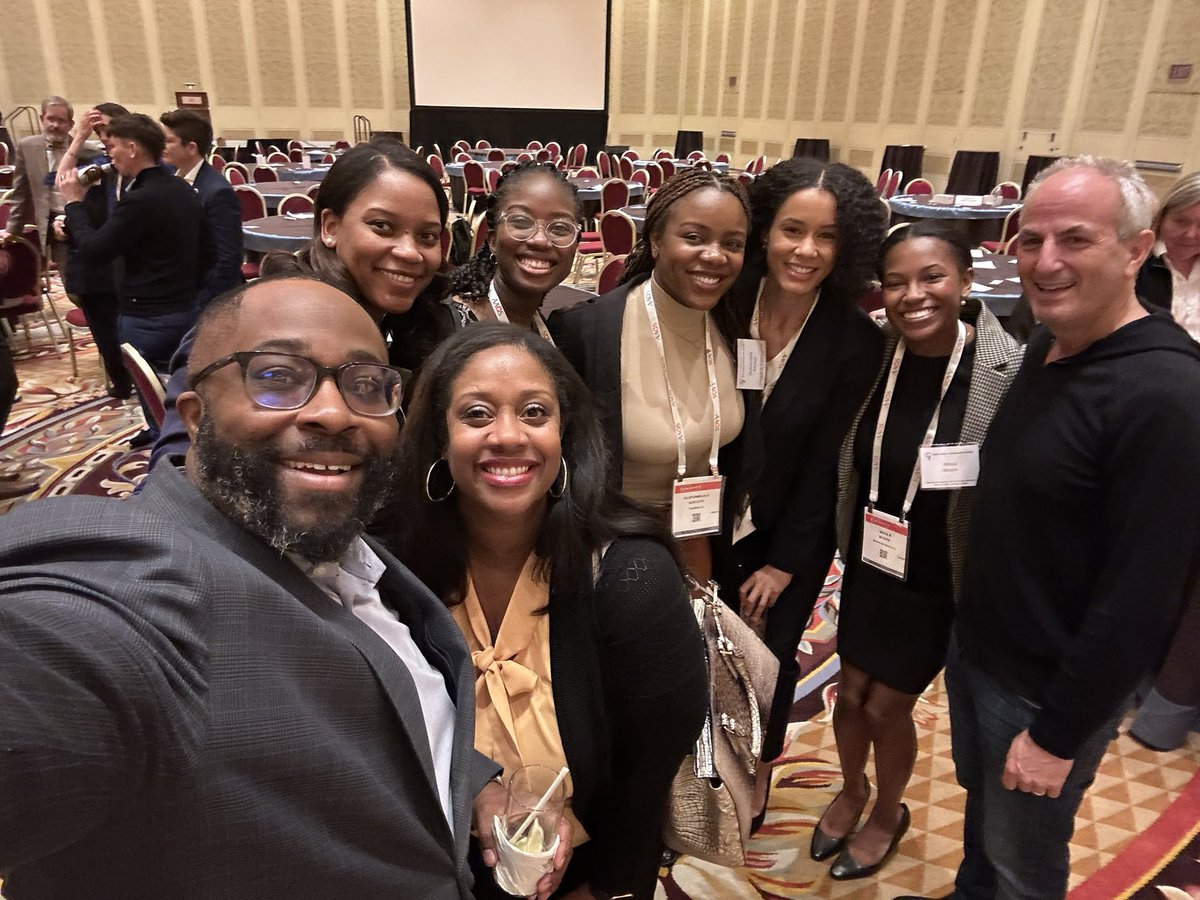 TheFunmiFactor's tweet photo. Another amazing experience at #AAOS2023! @AAOS1 

A special thank you to @MayoAZOrtho @GladdenSociety @nth_dim for the incredible support

Thank you to the PDs, faculty and staff, and residents who contributed to making this an edifying opportunity!
#orthotwitter #NeverMediocre https://t.co/Kp4StGQElI