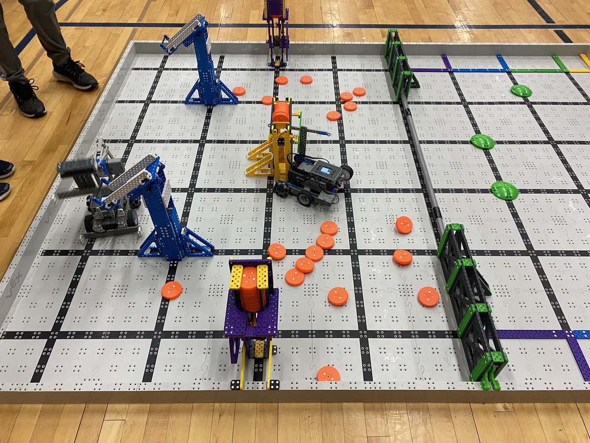 Good luck Robotics teams from @OwenElementary @KendallPatriots @CowlishawKoalas Welch ES @BrookdaleBobcat @Georgetown204