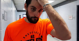 Beavon777's tweet image. Ciaran Long emptying out his pockets after that game...