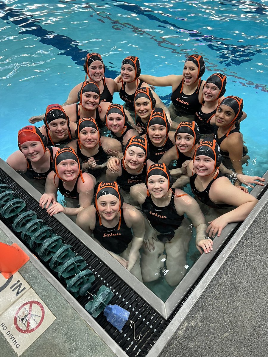SaintsH2OPolo's tweet photo. First tournament of the season ✅ We learned and laughed a lot! We’re looking forward to this season! Go Saints ⚜️🤽 https://t.co/hDtQ0XdBd2
