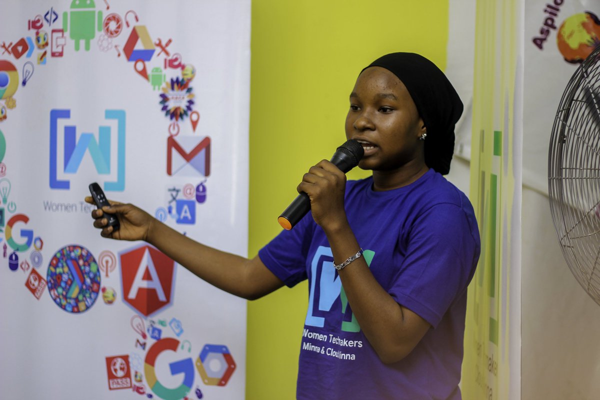 madeenah_ux's tweet photo. I had an amazing time connecting🤗 with like-minded individuals at #WTDMinna 

 I am also grateful for the opportunity to present and share my passion with others.
Thank you 🙌❤ to the organizers for putting together such a fantastic event.

#daretobe  #iwd2023 #productdesign https://t.co/p7vCgY4pAG