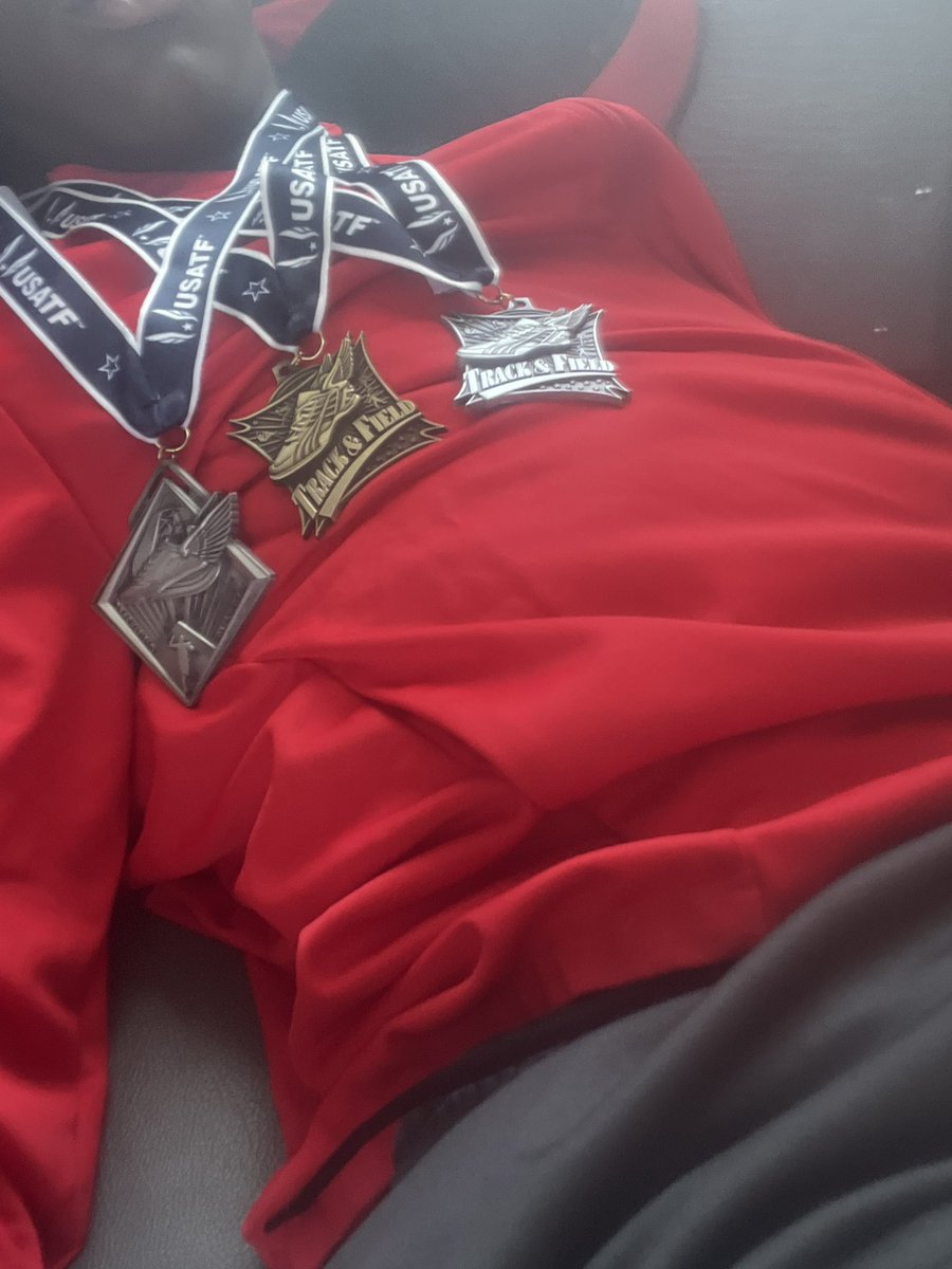 lilchase1_'s tweet image. Another good track and added some more hardware to the collection #theticket #efit @ErrickWilson4 @ksimon107 @darealkmouton