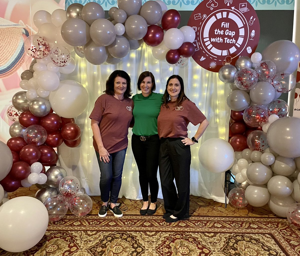 RobynHrivnatz's tweet image. So great to see some of our #mieexperts today at #techcon @CPSBschools @MicrosoftEDU