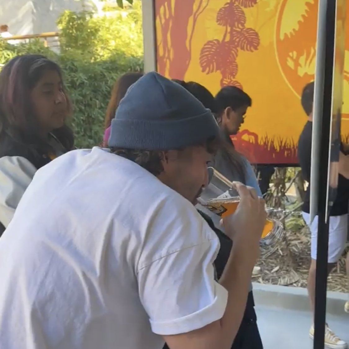 wearewatcher's tweet photo. POV: trying to finish a drink before a ride at Universal https://t.co/04106mPrU2