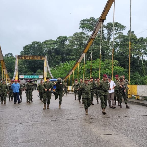 httpspbstwimgcommediaFq-Q-XsXwAA671Kformatjpgnamesmall