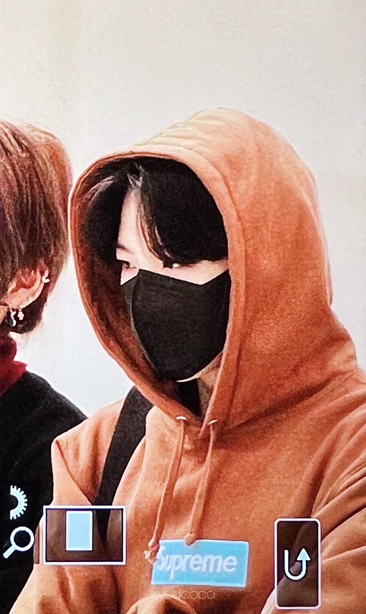 Kyuucoco_0909's tweet photo. 230312 ICN

#준규 #JUNKYU #ジュンギュ 
#트레저 #TREASURE https://t.co/ECVH0UEU4r