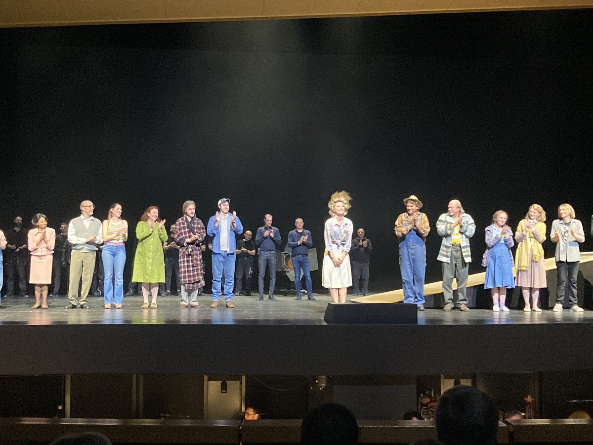 ManuelBrug's tweet photo. #dogville after famous #larsvontrier movie @aaltotheater is well fitted opera by #gordonkampe which needs time to find her true sound between to much parlando muzak. Well done with finale furioso🔥 by #tomasnetopil and #davidhermann. #laviniadames as Grace is soprano #fayedunaway https://t.co/F7WM19Cff4