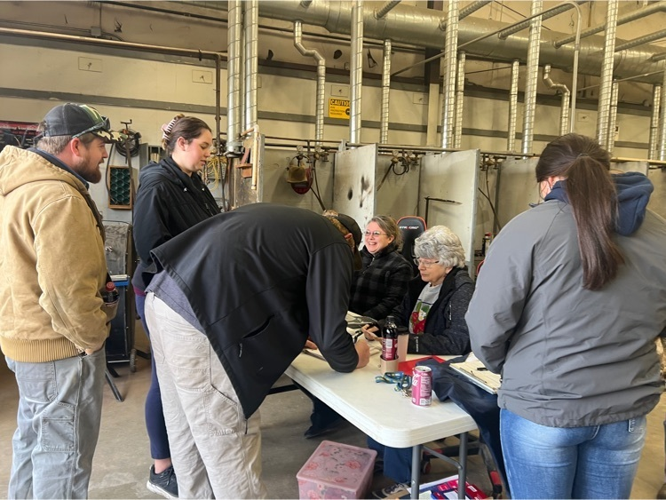 HillcrestNT's tweet photo. Hillcrest FFA Auction https://t.co/vVD48ADD2k