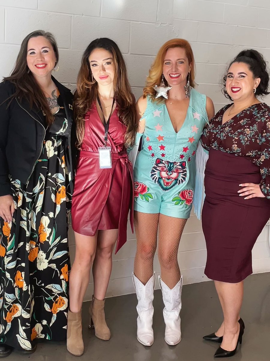 Norma Buster (@normabuster) on Twitter photo I had such a great time moderating this panel talking Deconsructing the Patriarchy & Purity Culture w/ <a href="/Mx_Sizzle/">Mx. Sizzle (They/Them)</a> <a href="/lunamatatas/">Luna Matatas</a> <a href="/ericasmithsexed/">Erica Smith, M.Ed.</a> <a href="/TheTexBex/">Becky (Democrasexy)</a> at the first ever Sexology Summit hosted by <a href="/AskASexpertDC/">Sexpert Consultants</a> ! Purity culture is ingrained in patriarchy & affects ALL of us 👊🏼 I had such a great time moderating this panel talking Deconsructing the Patriarchy & Purity Culture w/ <a href="/Mx_Sizzle/">Mx. Sizzle (They/Them)</a> <a href="/lunamatatas/">Luna Matatas</a> <a href="/ericasmithsexed/">Erica Smith, M.Ed.</a> <a href="/TheTexBex/">Becky (Democrasexy)</a> at the first ever Sexology Summit hosted by <a href="/AskASexpertDC/">Sexpert Consultants</a> ! Purity culture is ingrained in patriarchy & affects ALL of us 👊🏼