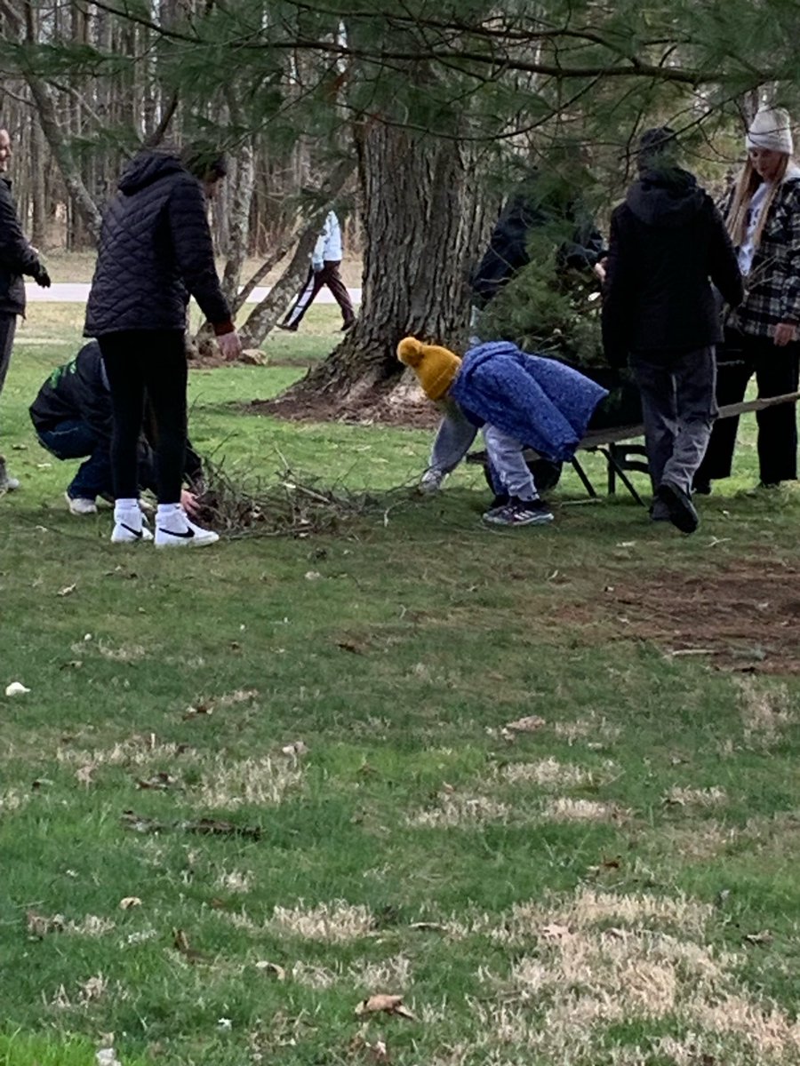 WBHSsoftball's tweet photo. Obviously, we think being a good softball player is important. Being a good human is more important. Proud of this group for helping some of the older members of our community clean their yards after last Friday’s storm. https://t.co/pJyJmsvKFv