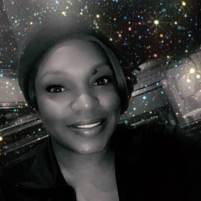 Mrs. OOOOWEE tweet media