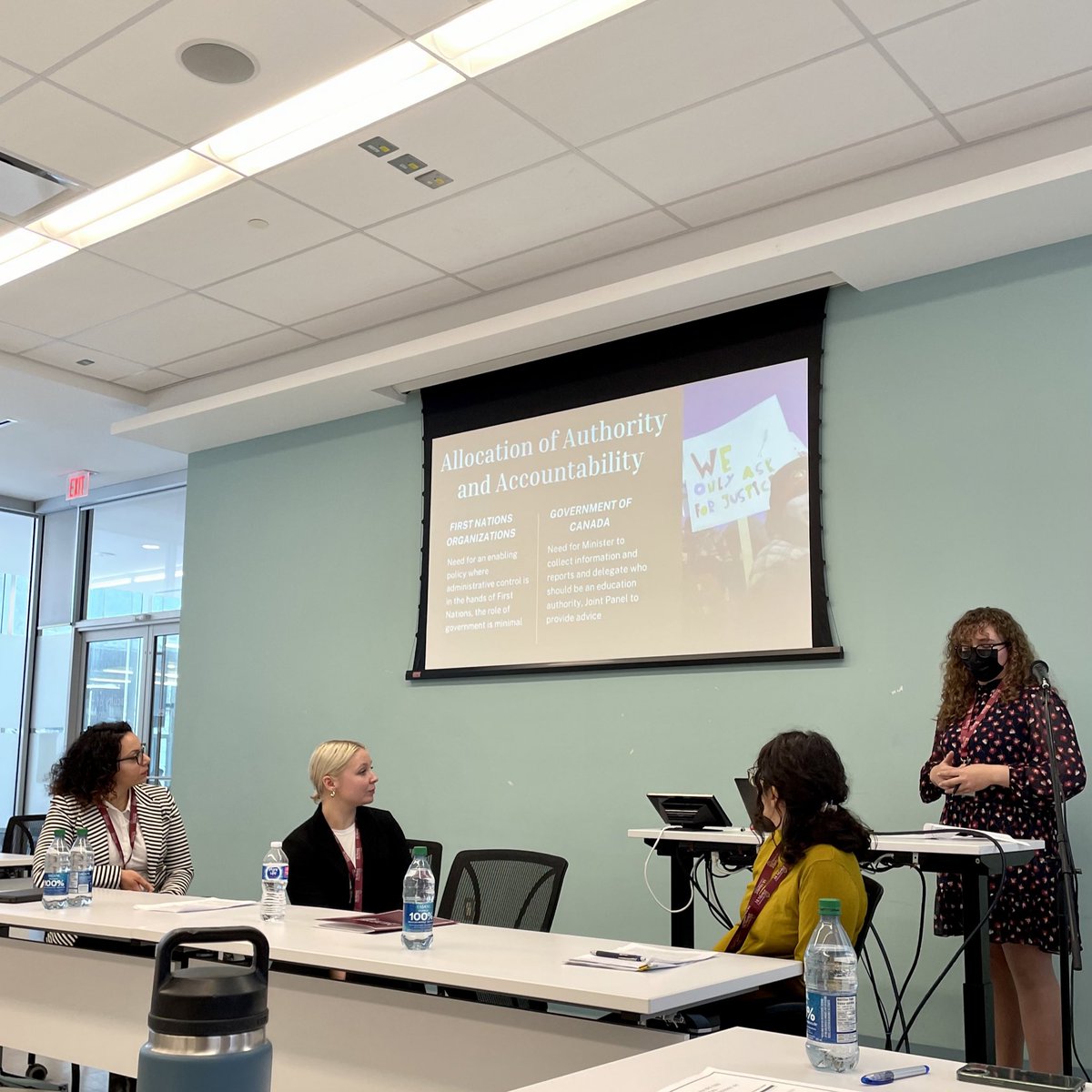 Mac_MappingGDP's tweet photo. Thanks to everyone who joined us for this year’s Mapping the Global Dimensions of Policy graduate student conference! Here’s a🧵of photos from the conference: https://t.co/aTliysR6Lt