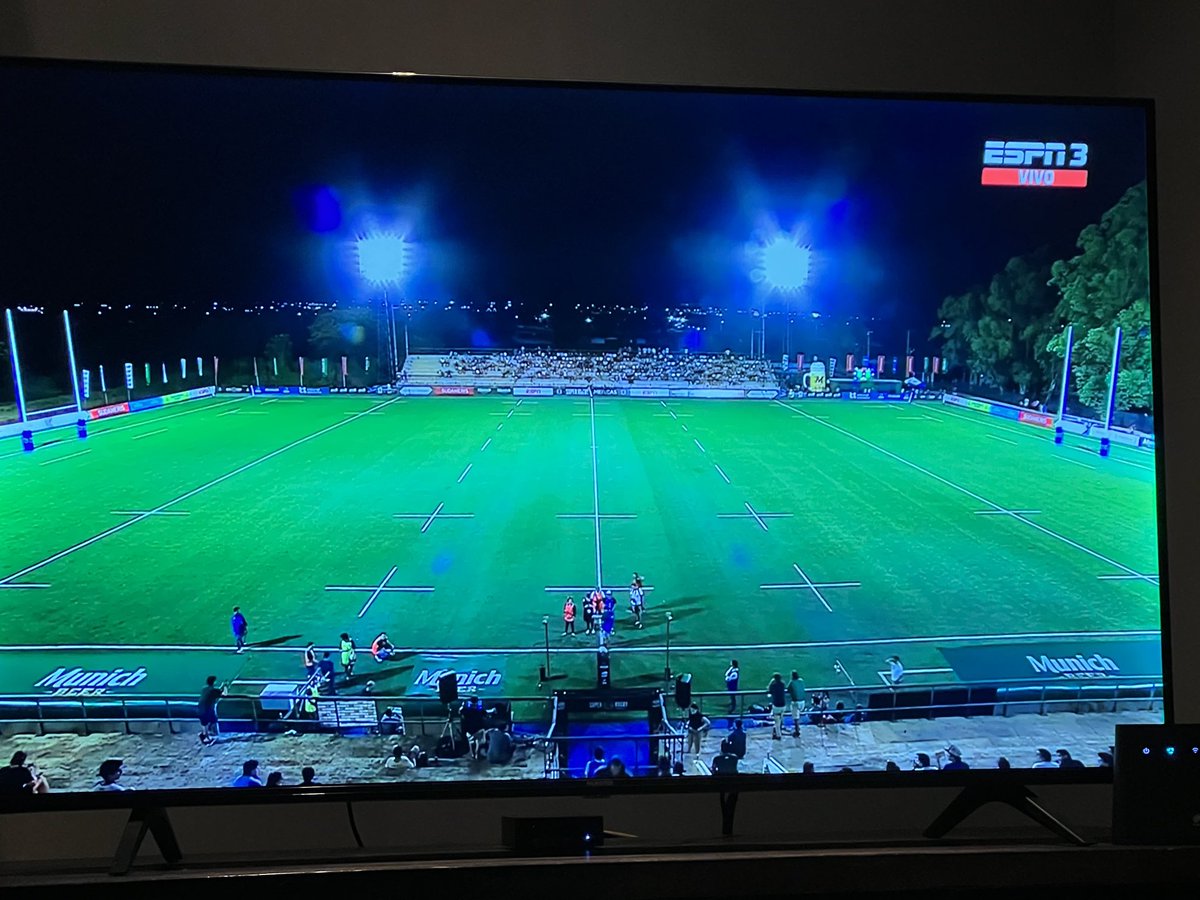 Felicitaciones ⁦@ParaguayRugby⁩ ⁦⁦@Yacaresxvfans⁩ se ve impecable el estadio y con mucha gente. A Gustavo y su liderazgo todo nuestro apoyo. 👏👍 vamos x mas Siempre !