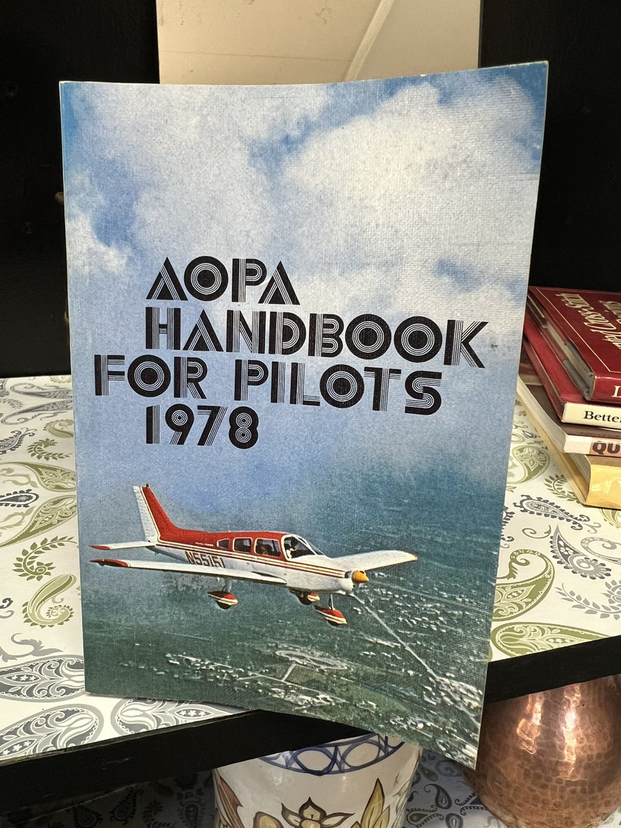 crawdaddyjc's tweet photo. Found this today at an antique shop! It is a lot smaller than the one I have now! @flywithaopa #pilot #aviation #avgas #pilotlife #pilotlifestyle https://t.co/5qzq3qBHsb