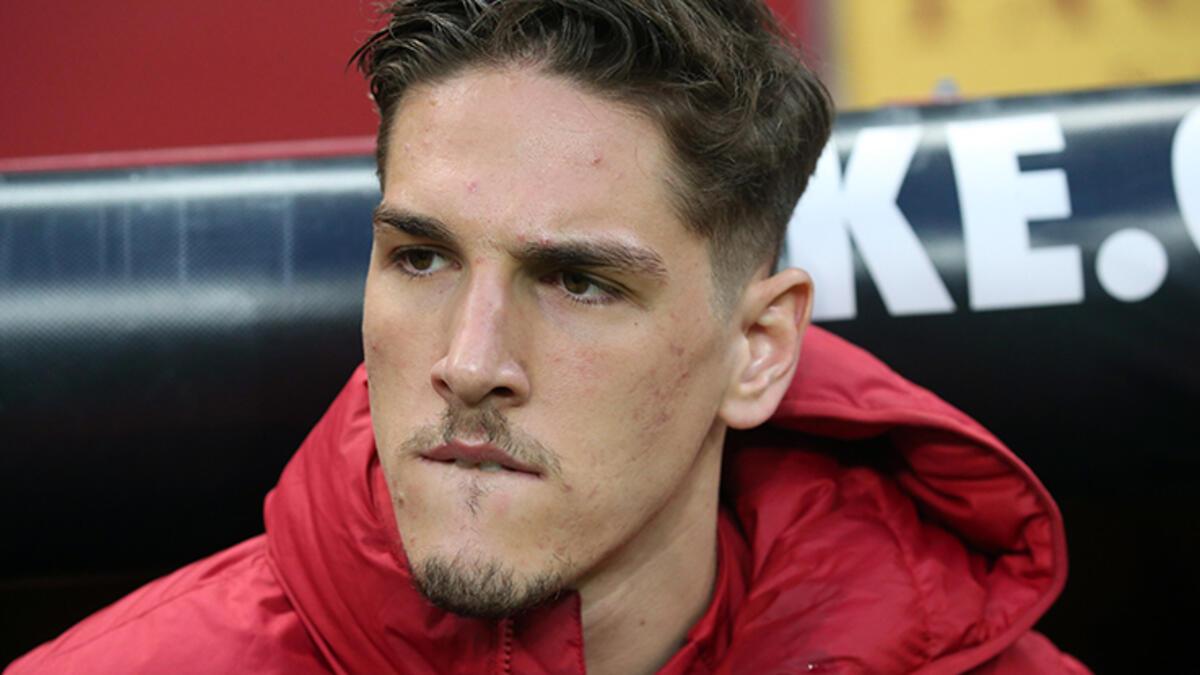 Nicolo Zaniolo'dan Galatasaray taraftarını mest eden gol!
Avrupa’da dahi nadir görülen bir operasyonla Roma'nın İtalyan yıldızı Nicolo Zaniolo'yu takımına katan Galatasaray, 23 yaşındaki solakla 4.5 yıllık mukavele imzaladı. Sarı Kırmızılı formayla birinci resmi maçına çıkan ...