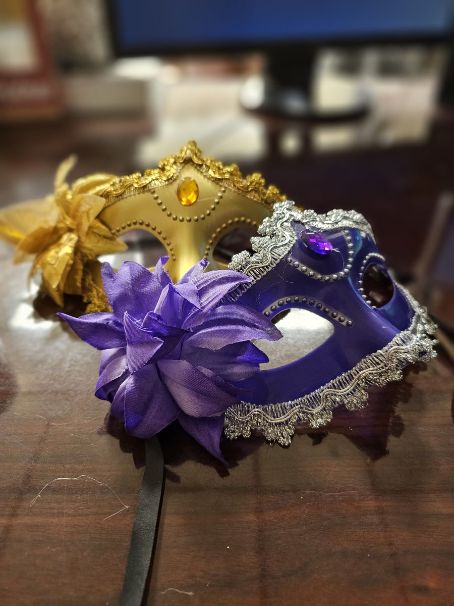FairviewFves's tweet photo. That was one for the books...our Purple Elegance Masquerade Ball has ended. 
Fairview Family you looked fantastic...and a great time was had by all.. A huge shoutout to our Ball committee organized by Mrs. Thomas, Mrs. Parks, and Mrs. Goodwin...Until next year! https://t.co/RecDedLVmM