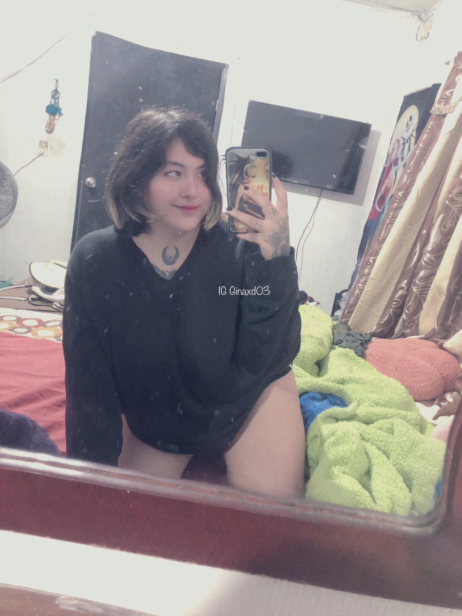 Me pondrías arriba o abajo de ti? 7w7 
Me regalas un RT?🖤