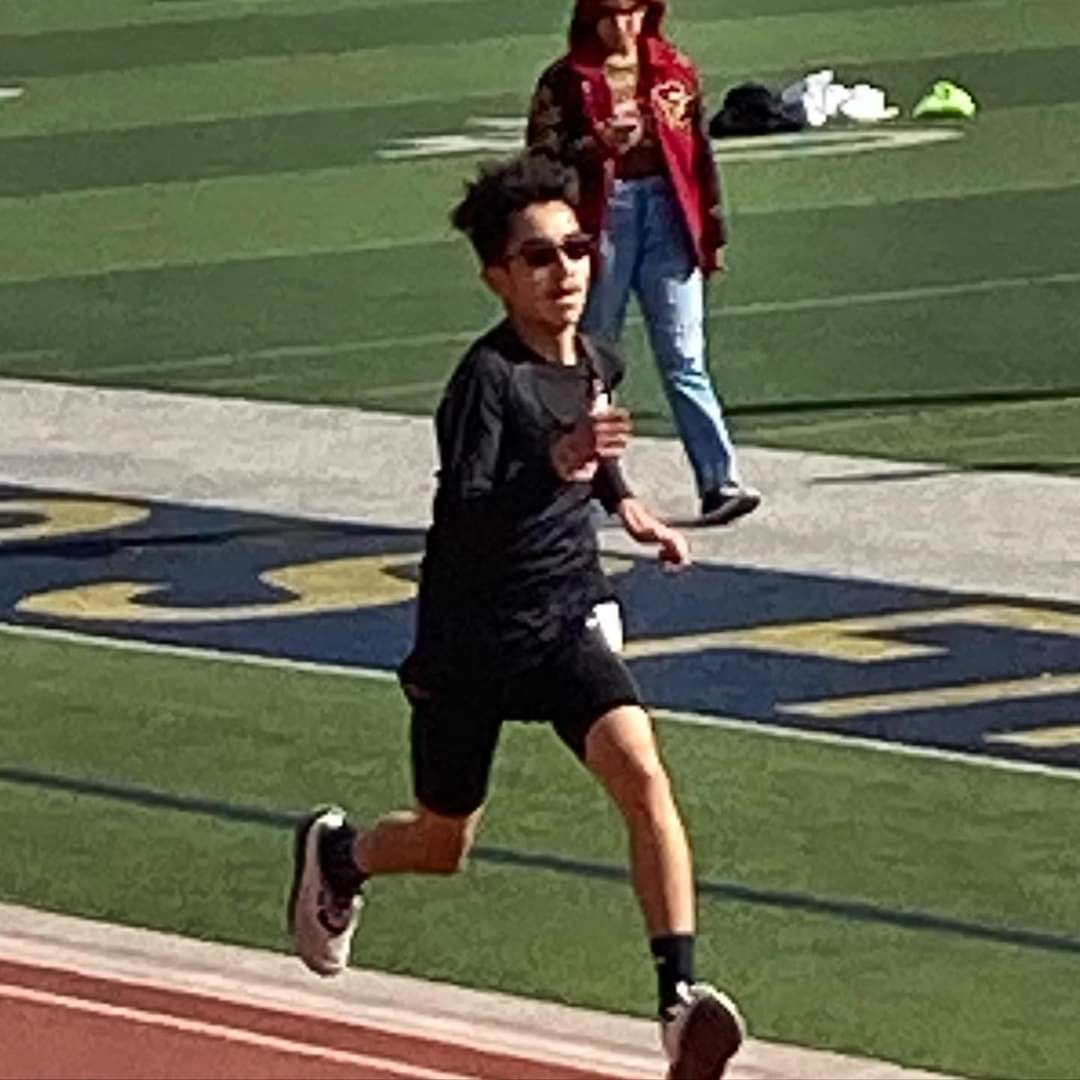 Proud of you!!! 6.43⏲️ Getting better every day! Eastwood Meet🥰❤🖤💛#proudparents <a href="/tony122671/">Tony Pinon</a> #AztecEmpire