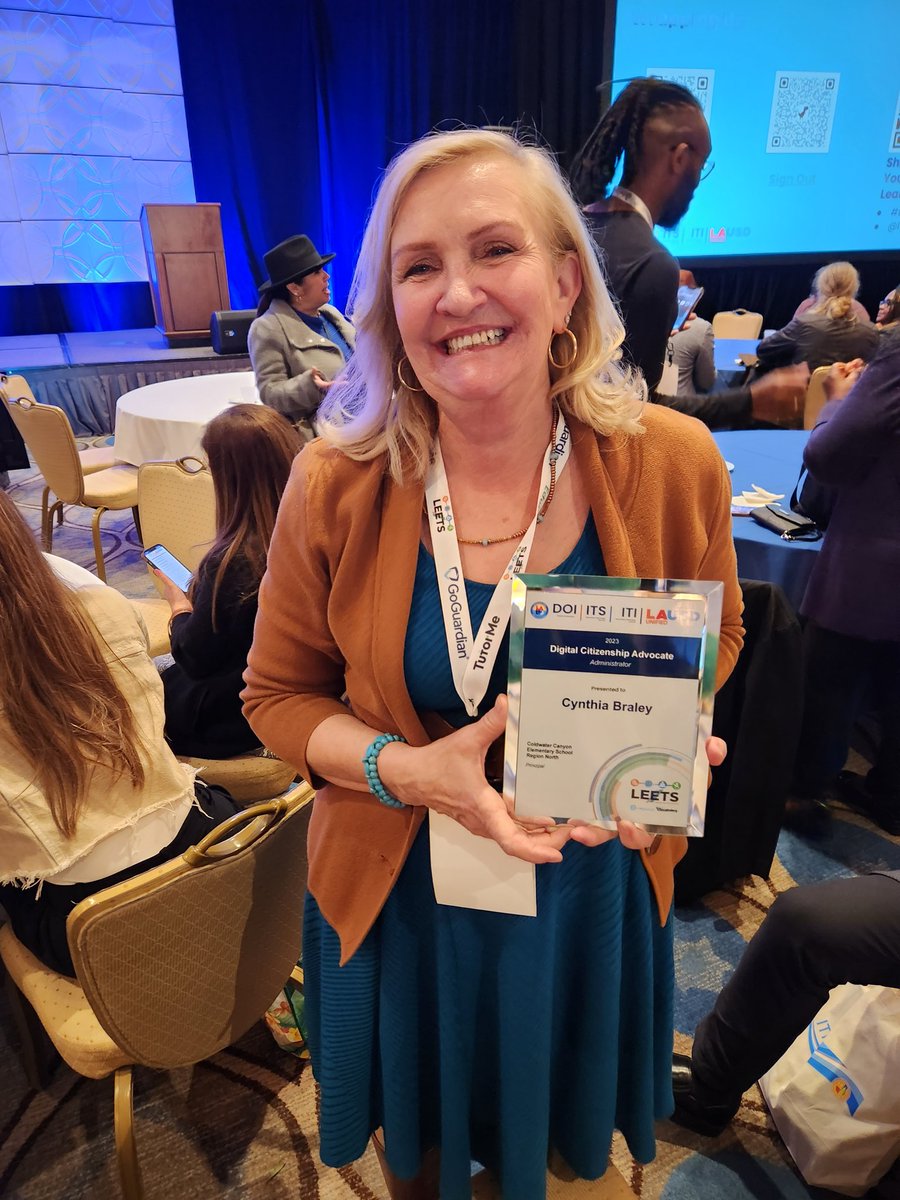 sandraeduc8's tweet image. Congratulations to @principalcwc for being recognized as a Digital Citizenship Advocate. 👏 🌟👏🌟👏🌟👏 #LEETS23 @LASchools @LAUSDSup