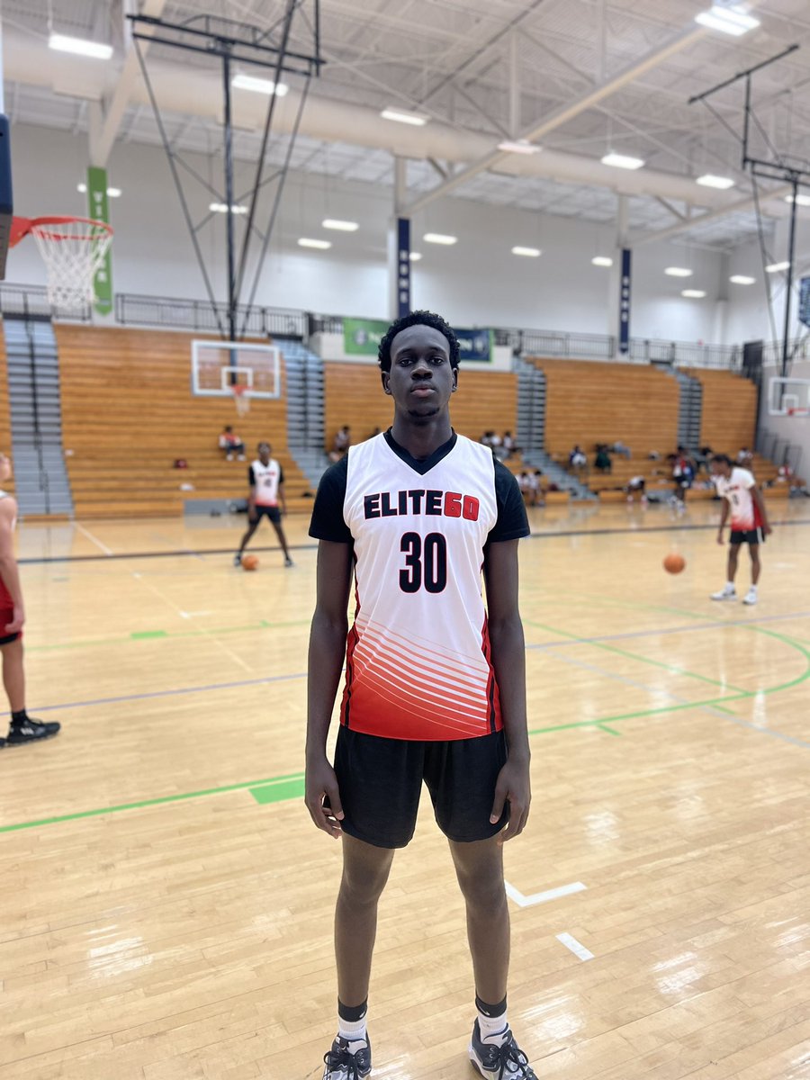 bthenxtgen's tweet image. @NGSHoops ELiTE 60 Prospect Showcase Prime Performers (thread):

• De’Andre Cowan • 6’3” • GA • ‘24
• Zahir Gutierrez • 5’11” • MS • ‘24
• Elahi Akida • 6’8” • GA • ‘24
• Mamour Mbow • 6’8” • GA • ‘24